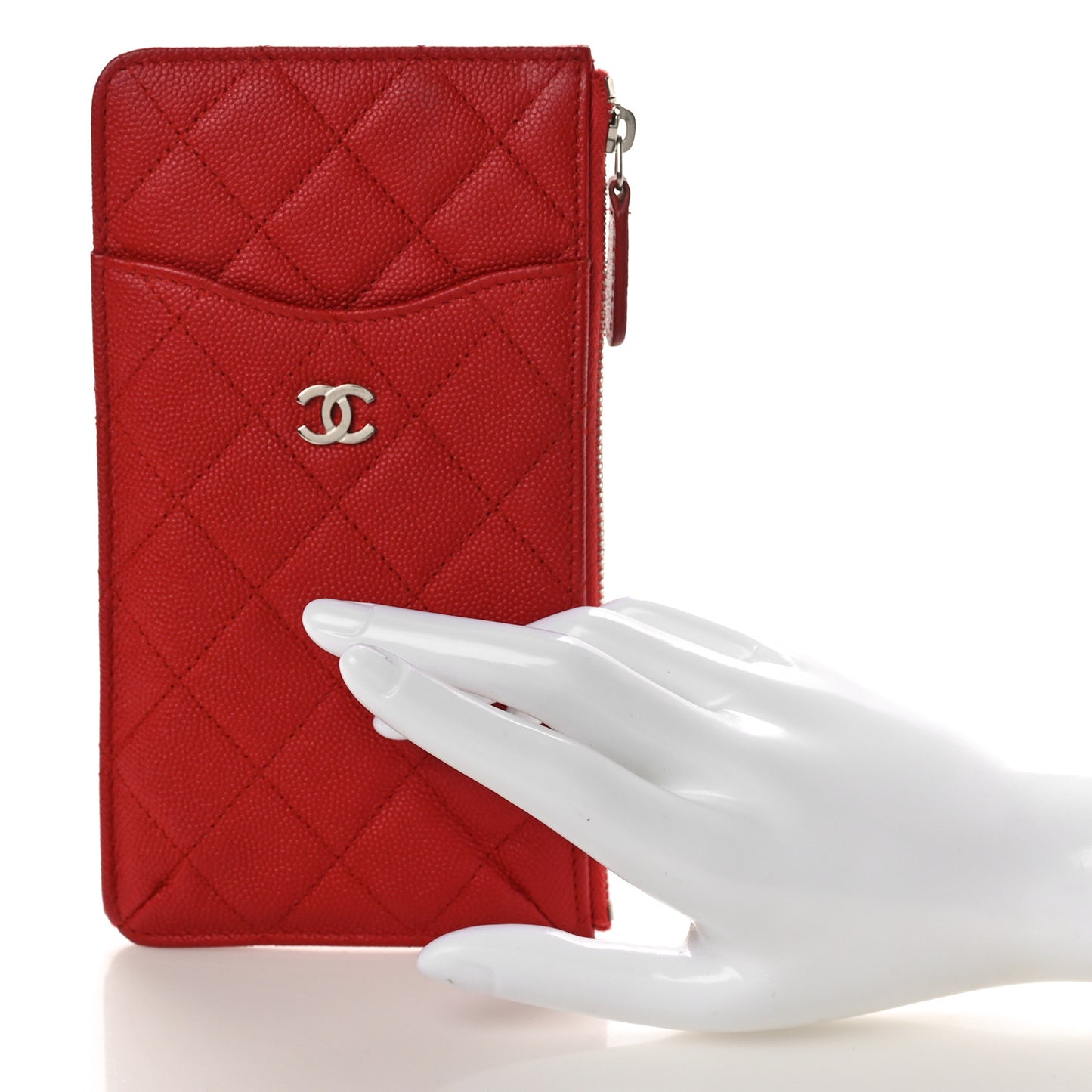 Caviar Quilted Classic iPhone Pouch Red