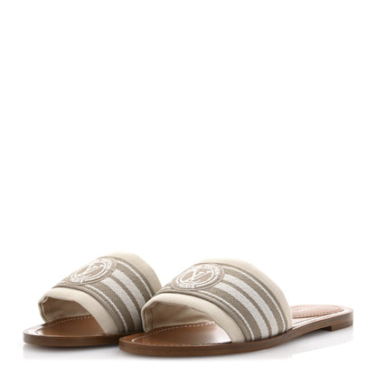 Louis Vuitton Canvas Calfskin Lock It Flat Mules 39 4 of 9