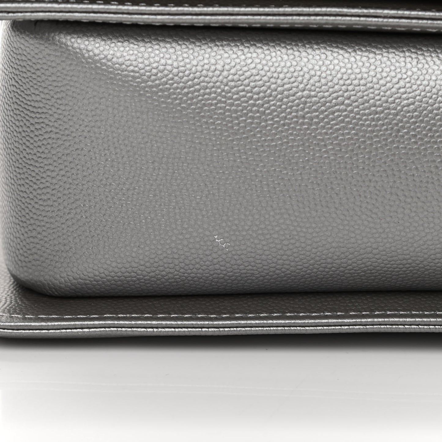 Metallic Caviar Quilted Medium Boy Flap Silver