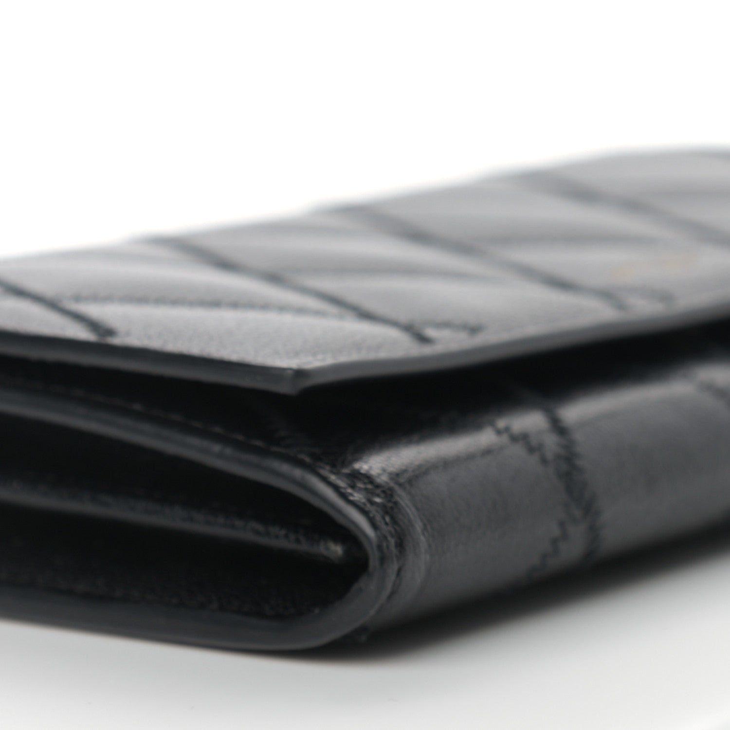Givenchy Goatskin Quilted GV3 Chain Wallet Black 4 of 11