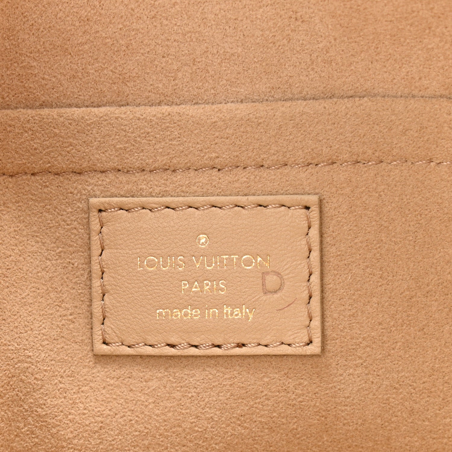 Louis Vuitton Lambskin Damier Quilt Troca MM Cashmere Beige 6 of 9