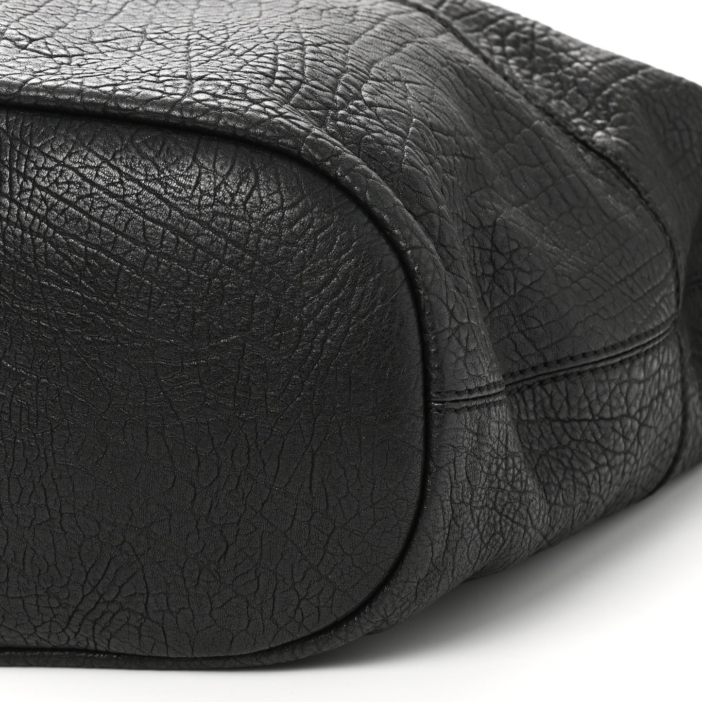 Pebbled Lambskin Zip Animation Medium Nightingale Black