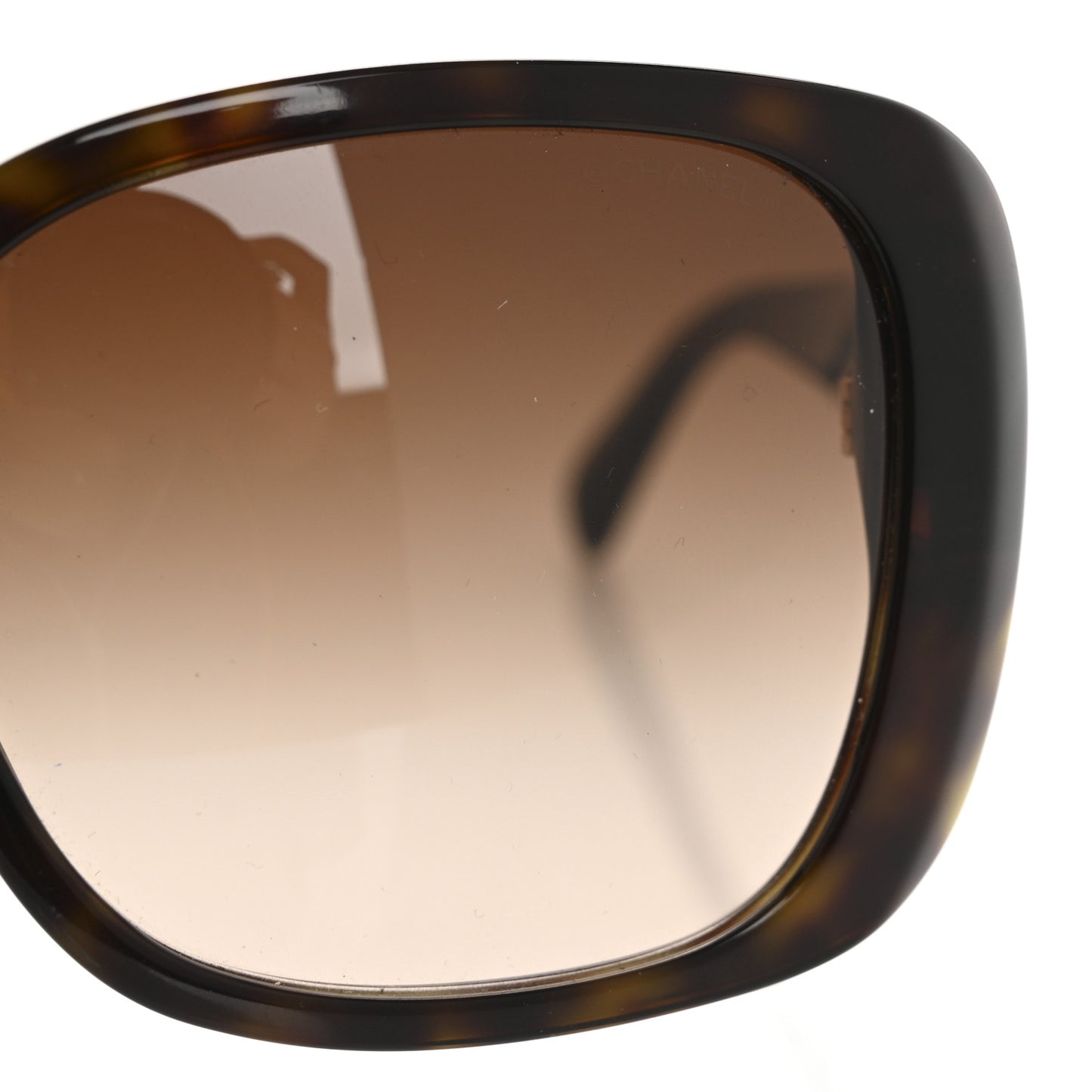 CC Turnlock Sunglasses 5234-Q Tortoise