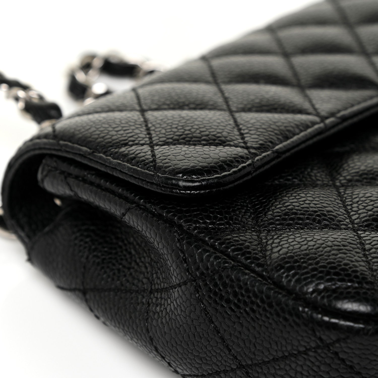 Chanel Caviar Quilted East West Flap Black 16 of 21