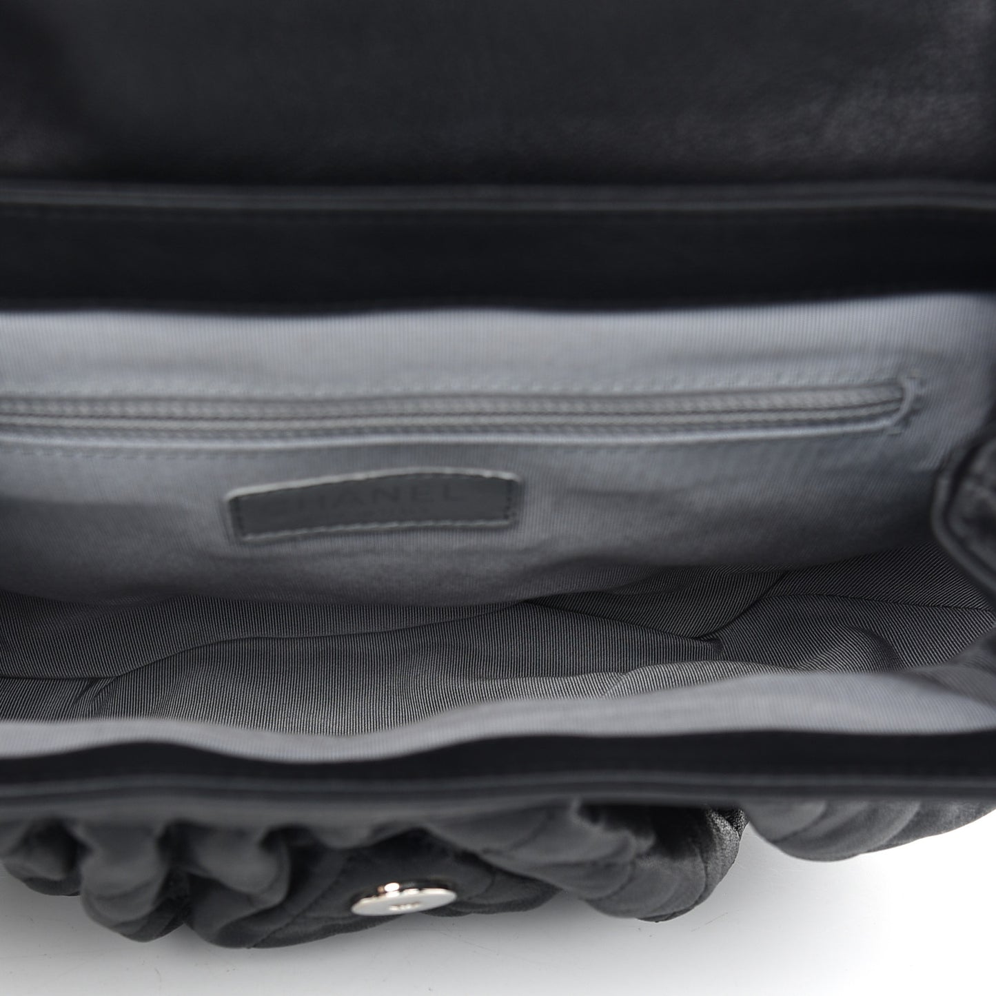 Washed Lambskin Quilted Medium Chain Around Messenger Black