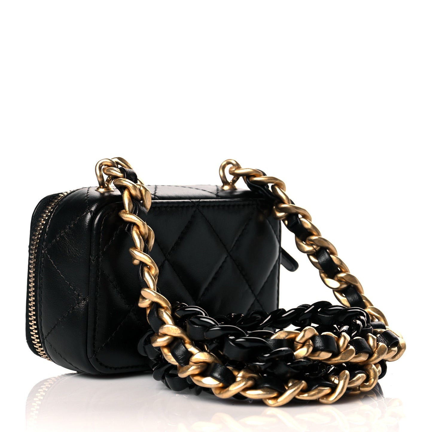 Lambskin Quilted Mini Lacquered Chain Clutch Black