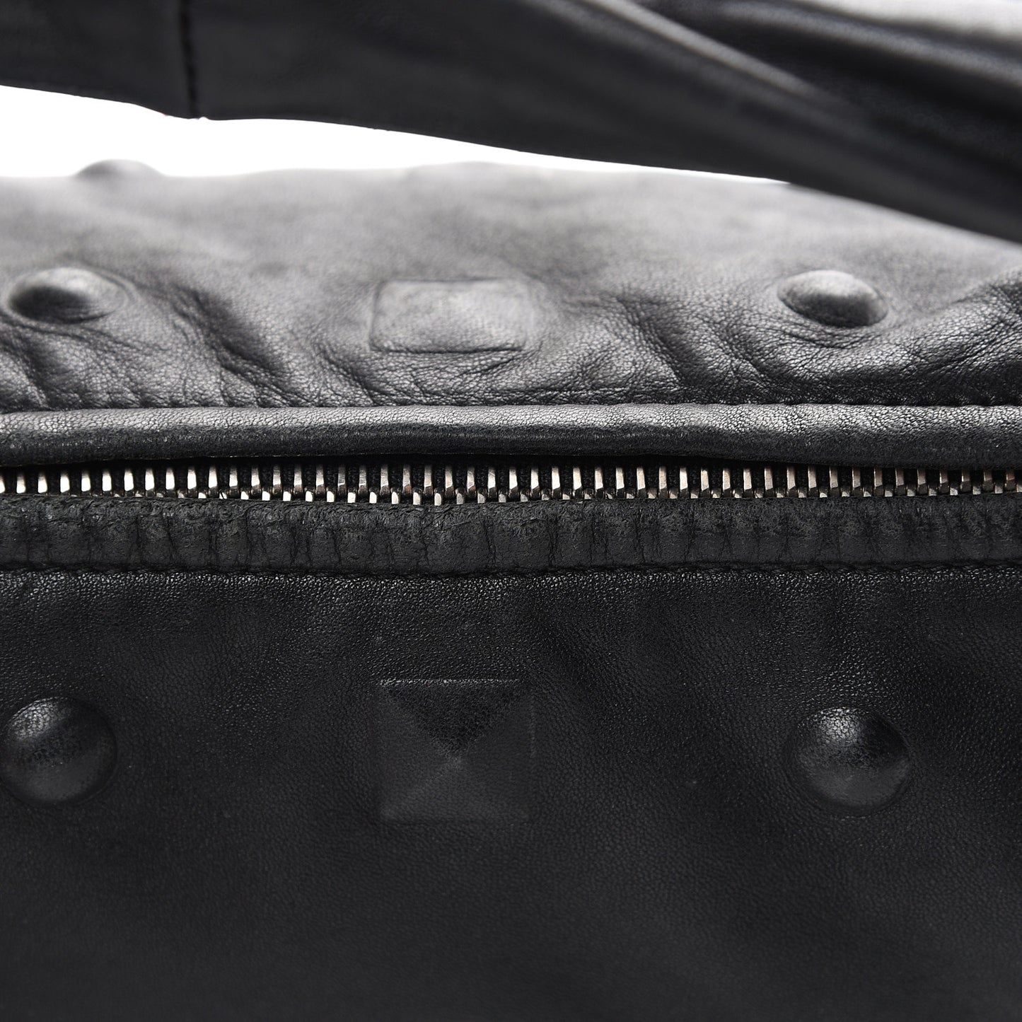 Nappa Studded Medium Veneta Hobo Black
