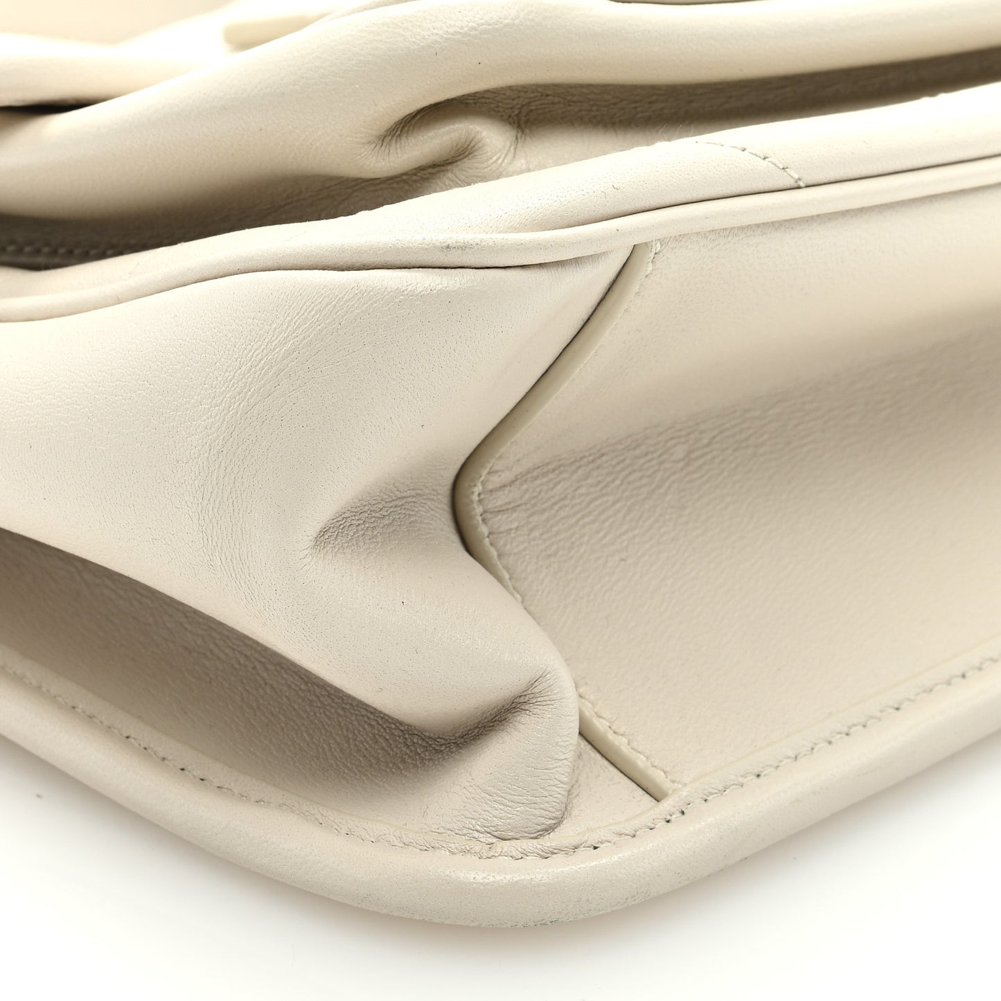 Lambskin Matelasse Monogram Medium Niki Chain Satchel Blanc Vintage