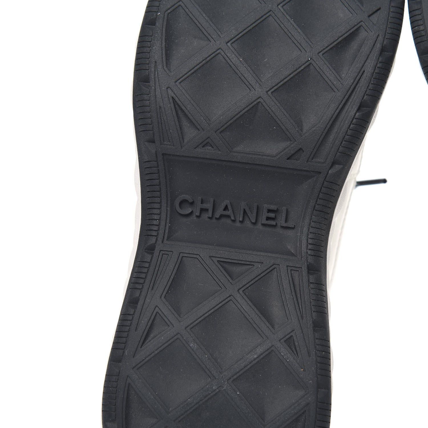 Chanel Velvet Calfskin Mixed Fibers CC Sneakers 36 Ivory Black 6 of 9