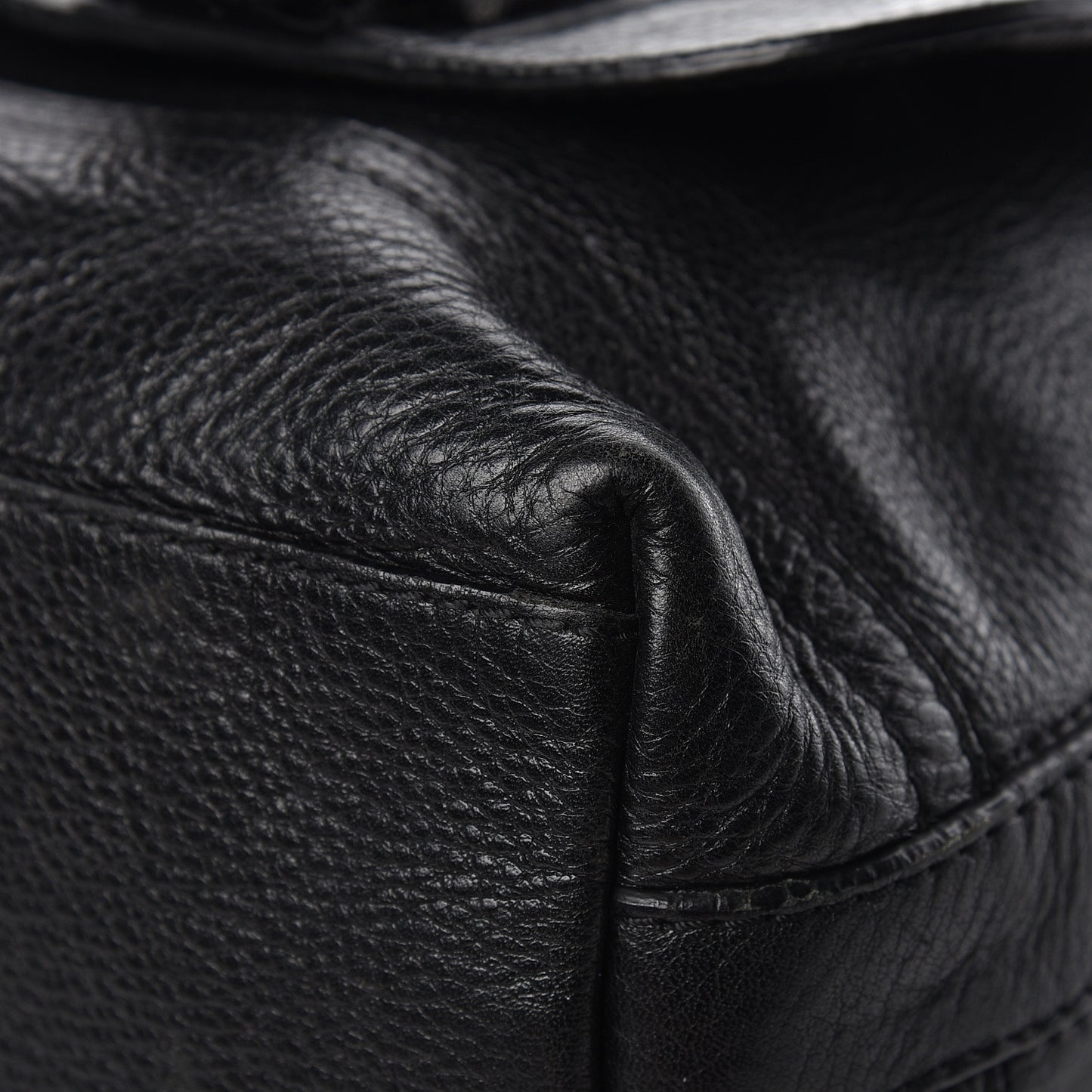 Grainy Calfskin Messenger Bag Black
