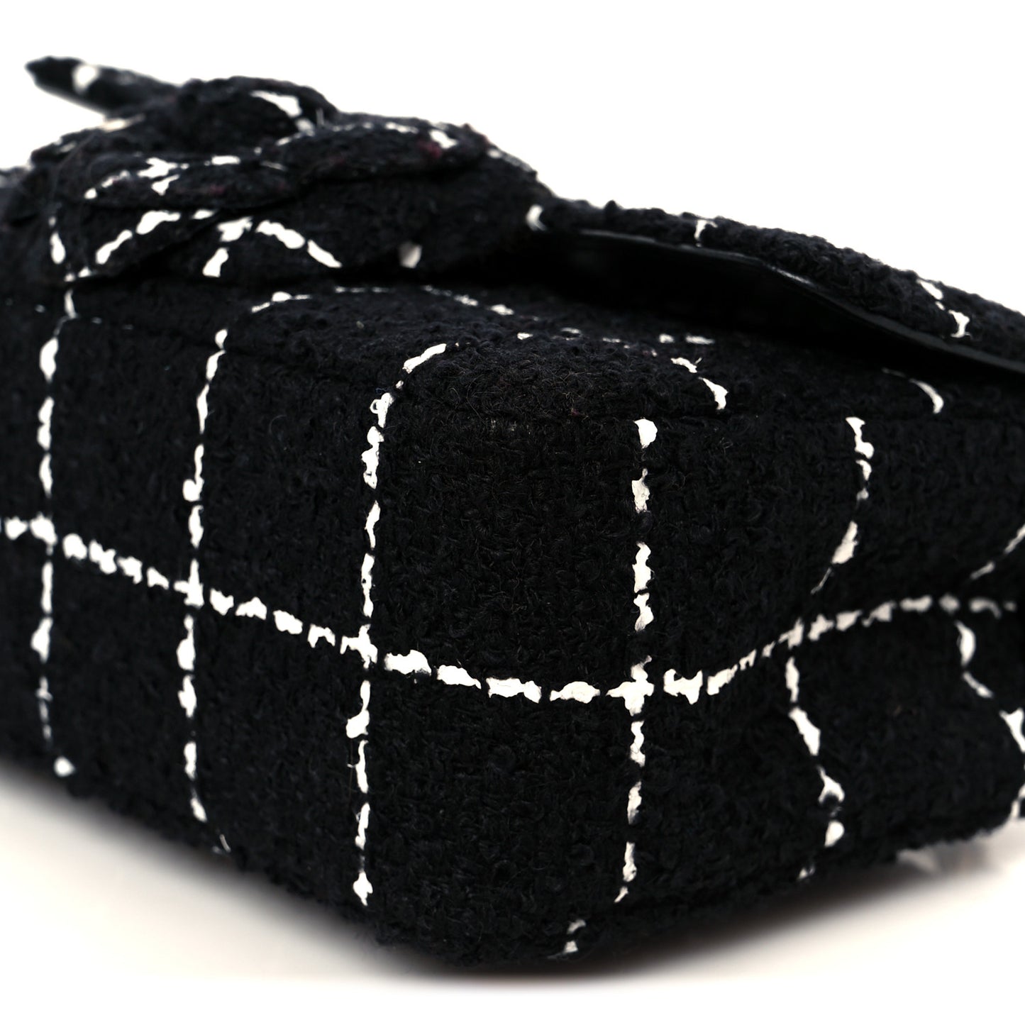 Tweed Quilted Small Camellia Flap Black White