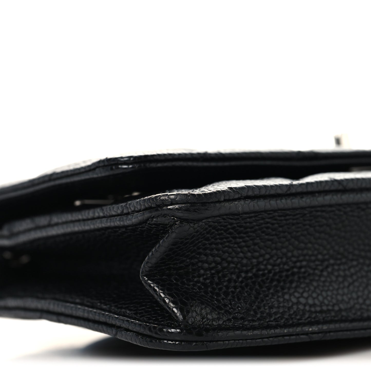 Caviar Quilted CC Turnlock Wallet On Chain WOC Black
