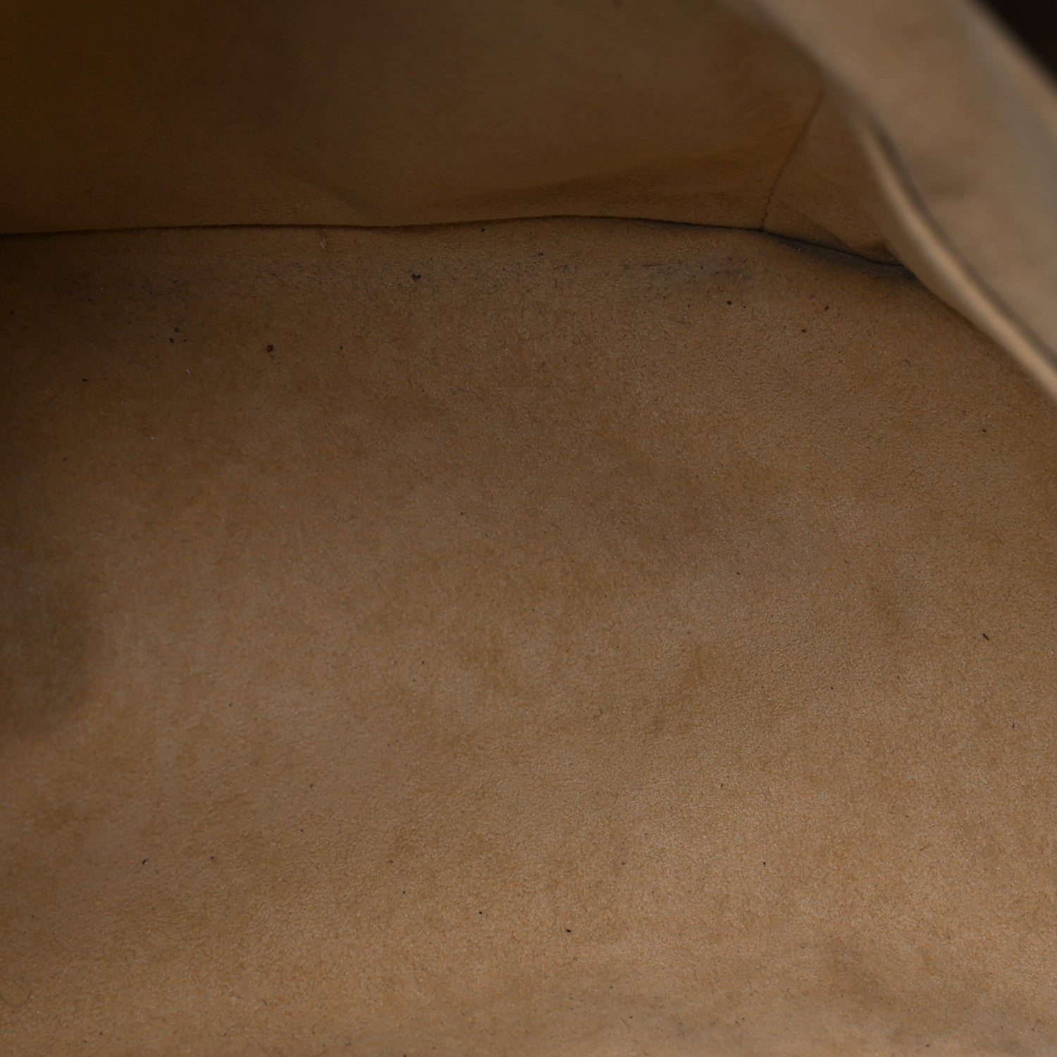 Louis Vuitton Monogram Artsy MM 5 of 10