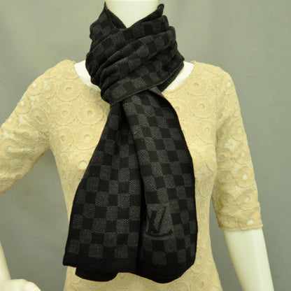 Louis Vuitton Petit Damier Black Knit Wool Scarf 2 of 4