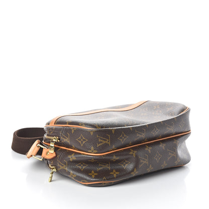 Louis Vuitton Monogram Reporter PM 3 of 9