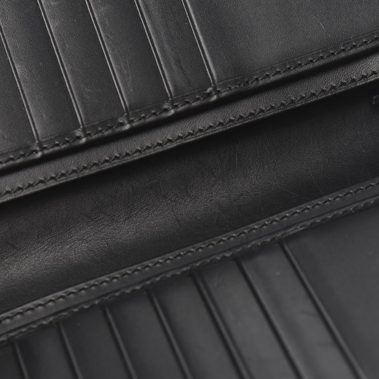 Calfskin GucciGhost Bi-Fold Long Wallet Black New Acquamarine
