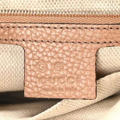 Gucci Pebbled Calfskin Medium Soho Flap Crossbody Camelia 6 of 10