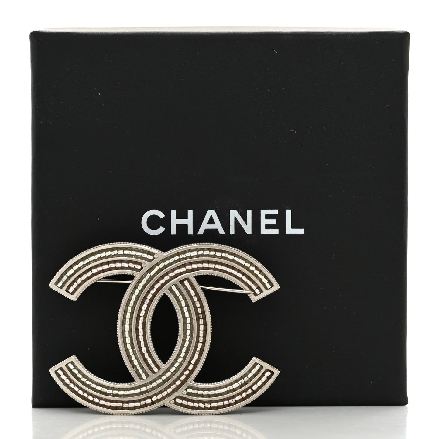 Metal CC Brooch Silver