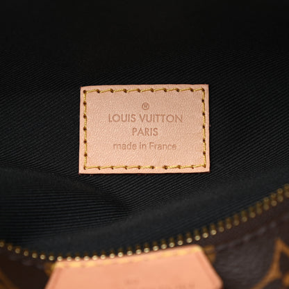 Louis Vuitton Monogram Bumbag 6 of 9