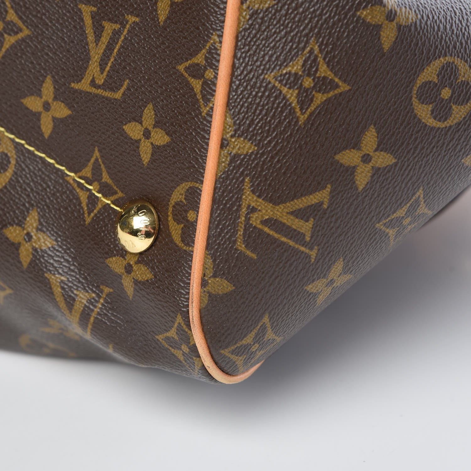 Louis Vuitton Monogram Tivoli GM 15 of 15