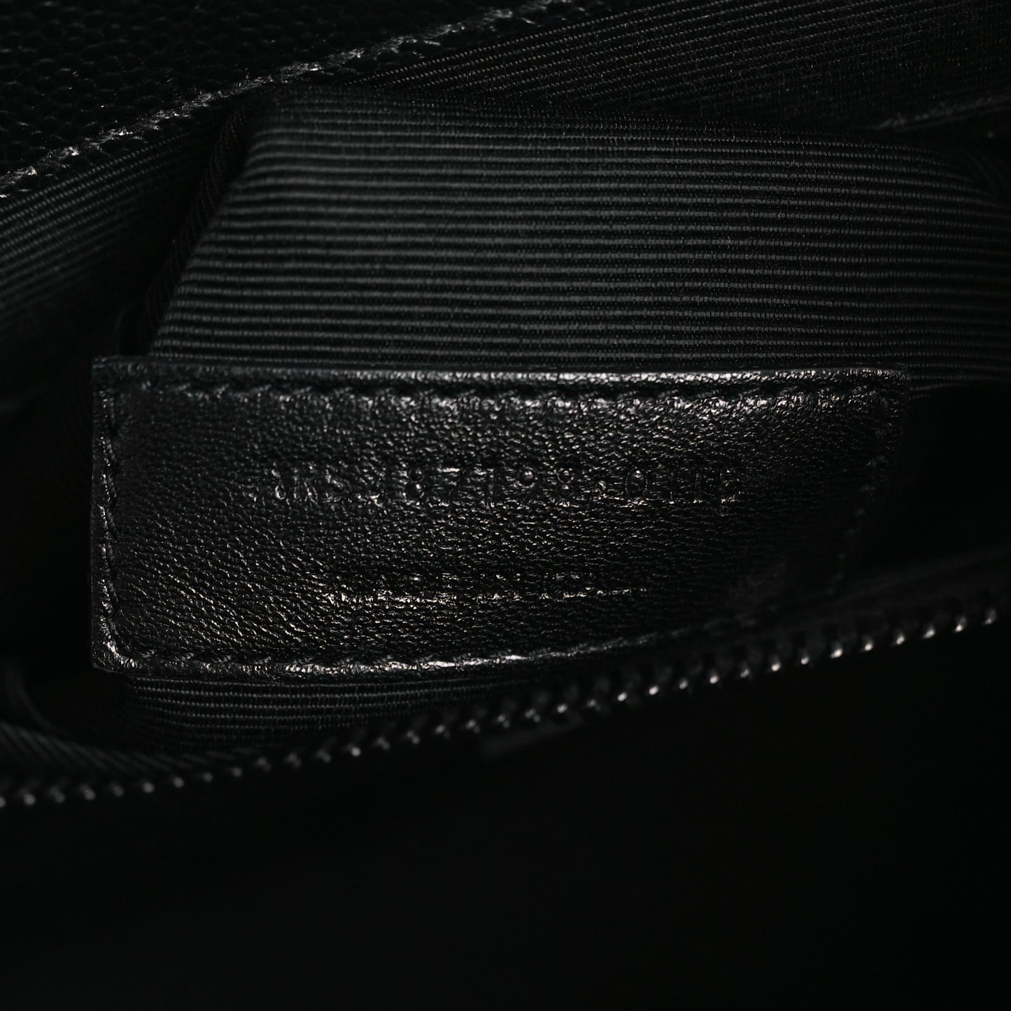 Grain De Poudre Textured Mixed Matelasse Large Triquilt Monogram Monochrome Satchel Black