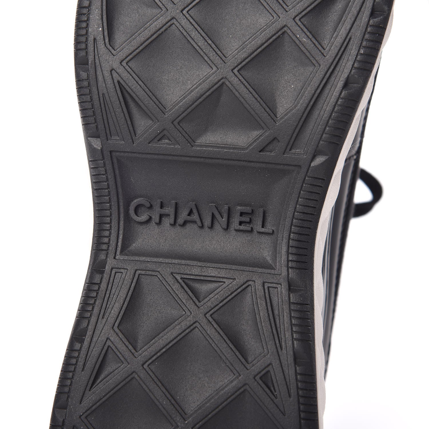 Chanel Velvet Calfskin Mixed Fibers CC Sneakers 37 Black 7 of 8