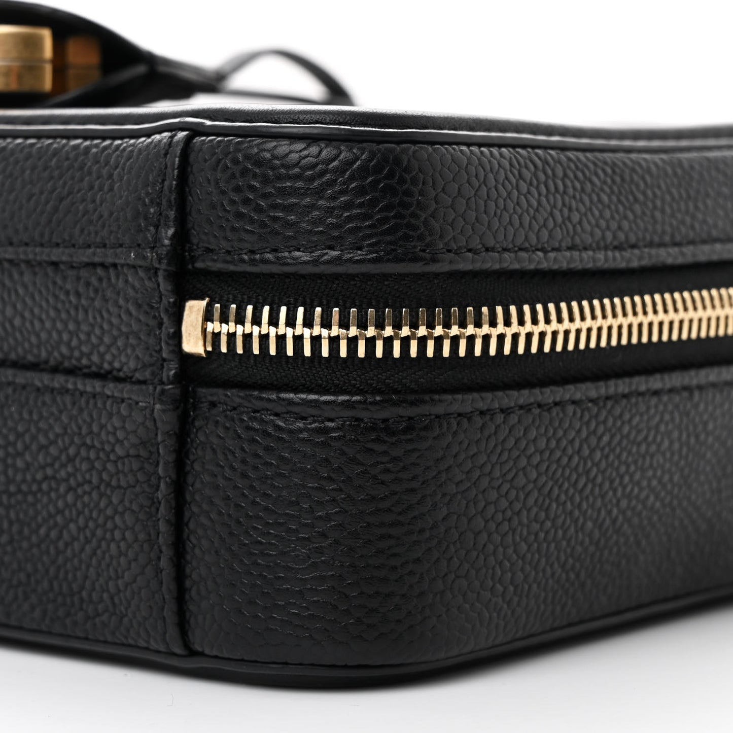 Caviar Quilted Small CC Filigree Vanity Case Black
