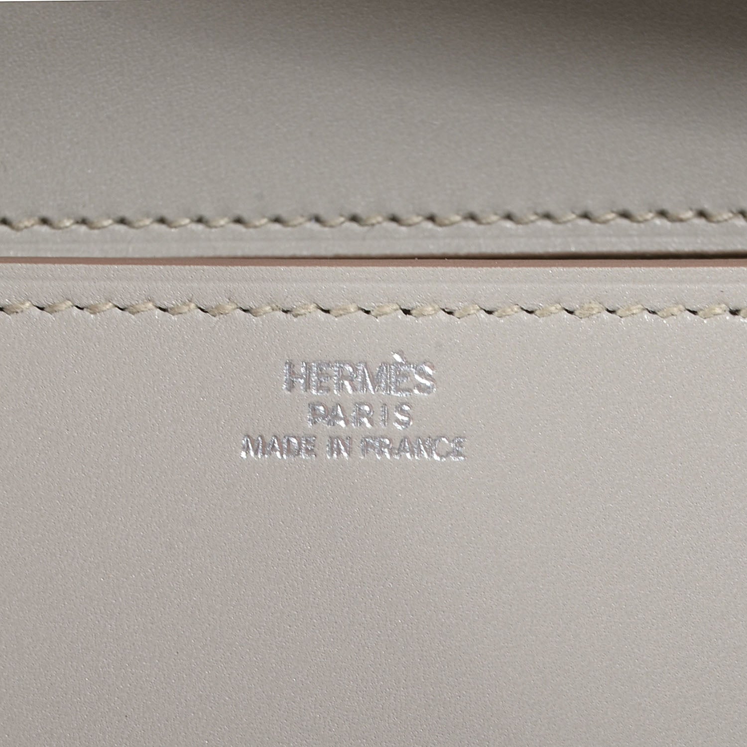 Hermes Tadelakt Medor Clutch 23 Gris Perle 7 of 10