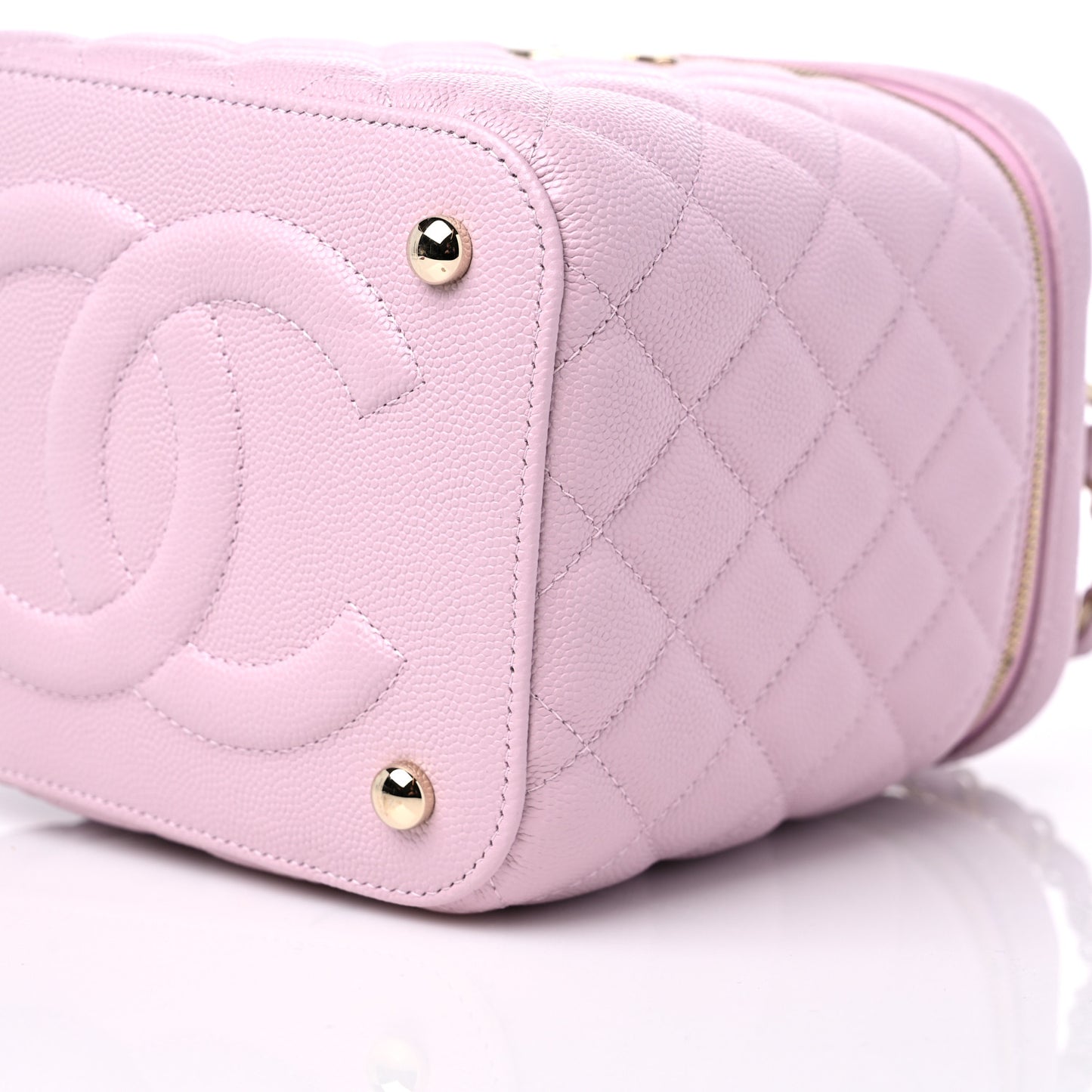 Caviar Quilted Small Top Handle Vanity Case With Chain Light Pink