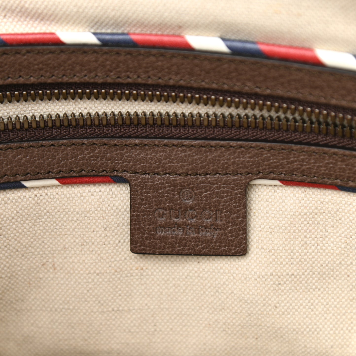 Soft GG Supreme Monogram Courrier Web Medium Flat Messenger Bag Beige New Acero Multicolor