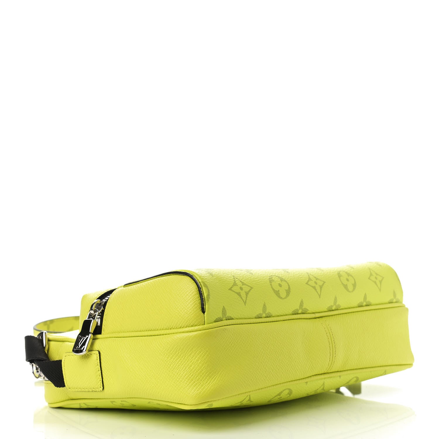 Louis Vuitton Taigarama Outdoor Messenger Yellow 4 of 10