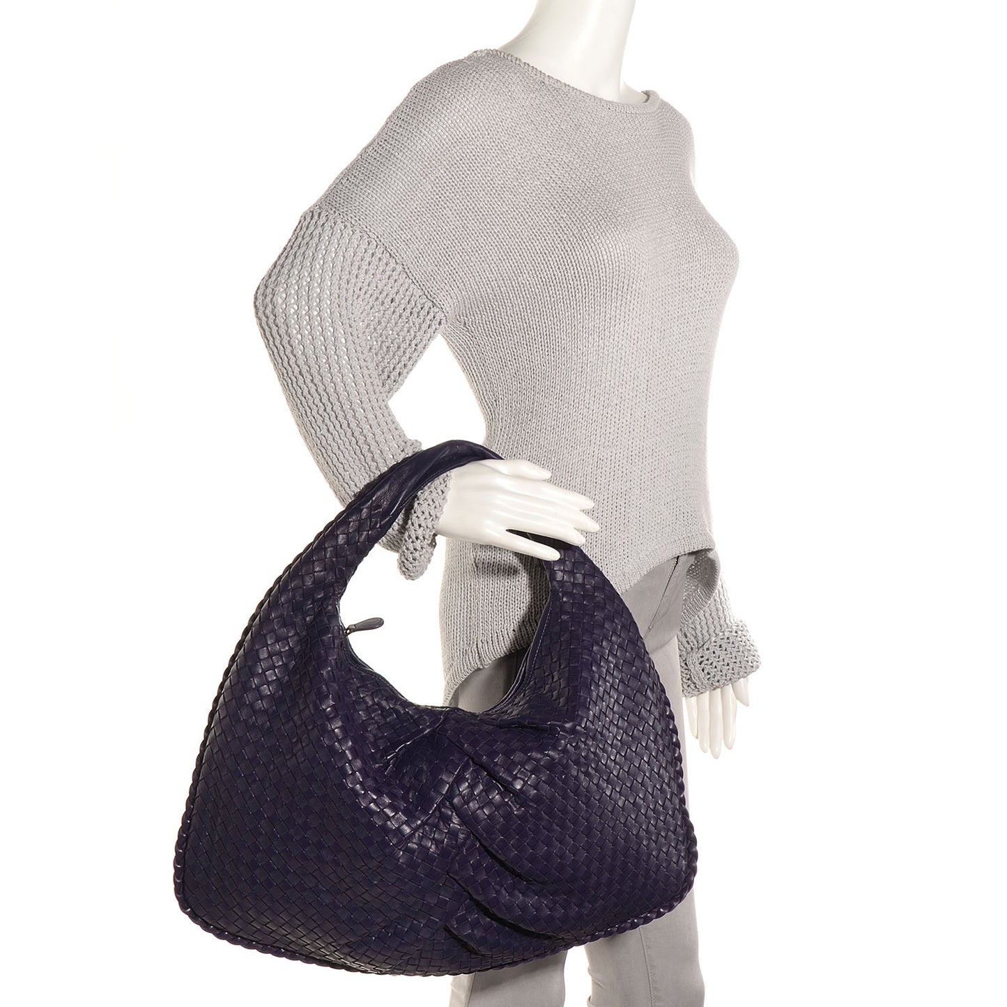 Nappa Intrecciato Pleated Large Veneta Hobo Turbolence