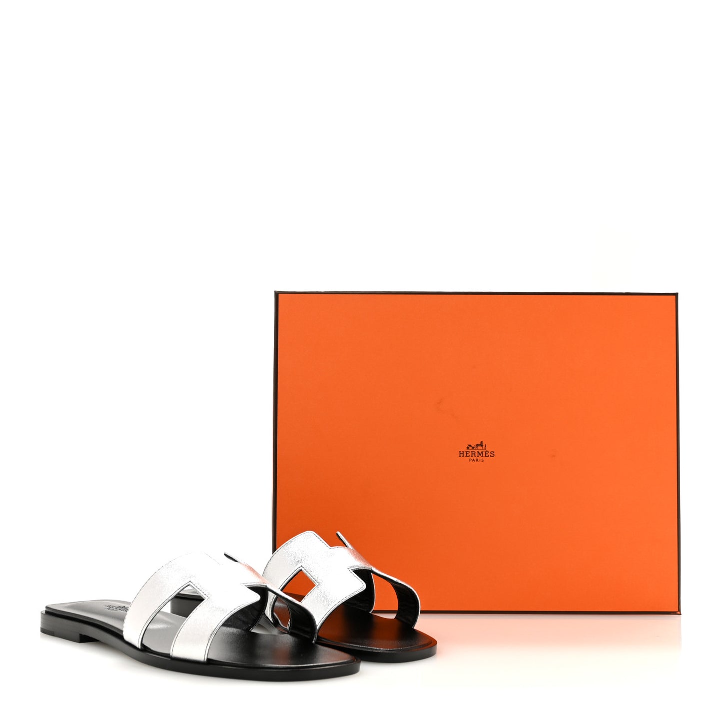 Metallic Chevre Oran Sandals 37.5 Gris Argente
