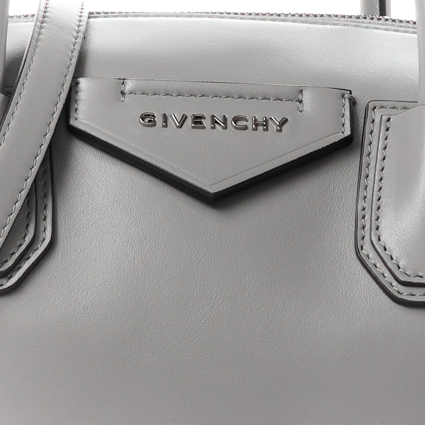 Calfskin Small Soft Antigona Pearl Grey