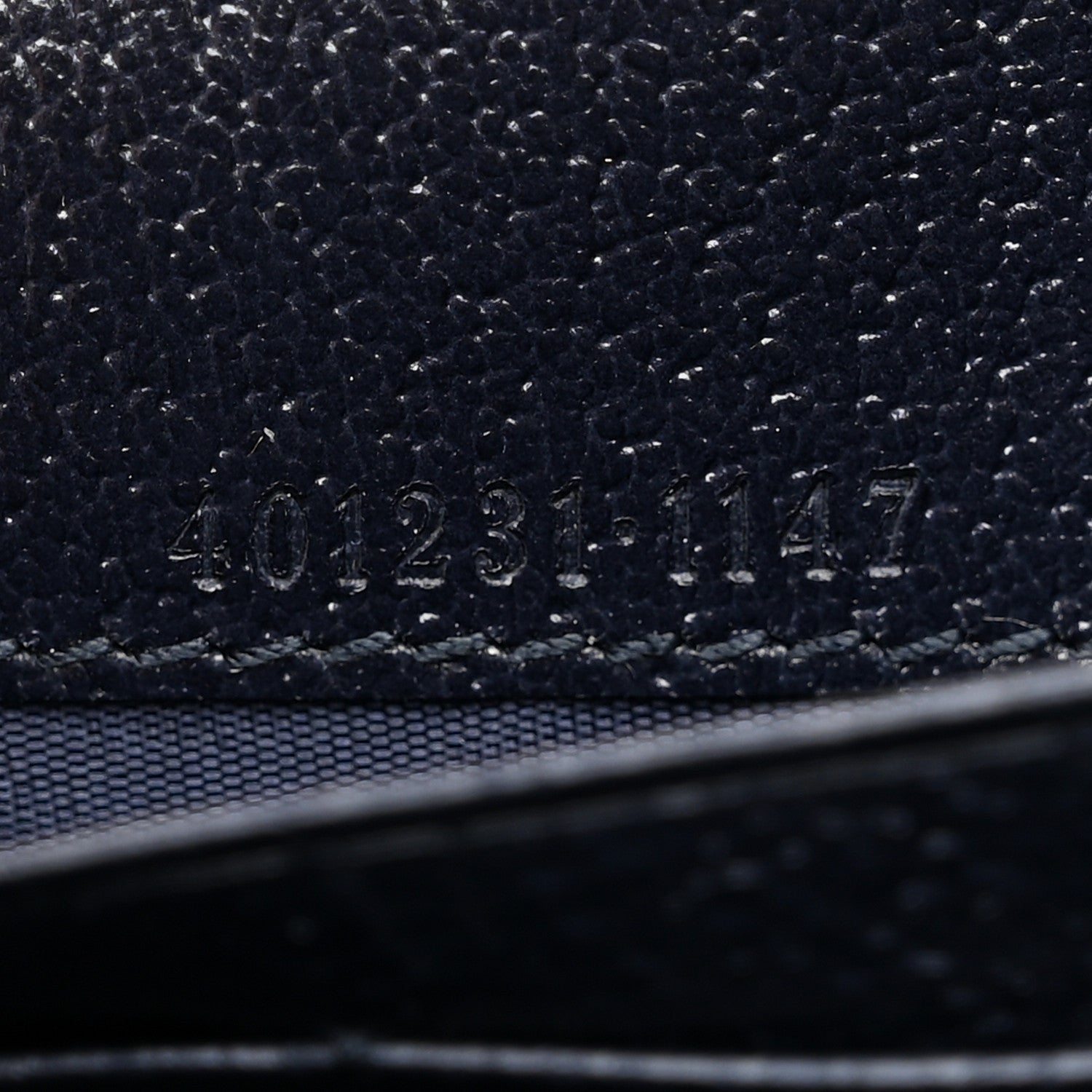 Gucci GG Supreme Monogram Textured Dollar Calfskin Mini Dionysus Chain Wallet Beige Blue 7 of 10