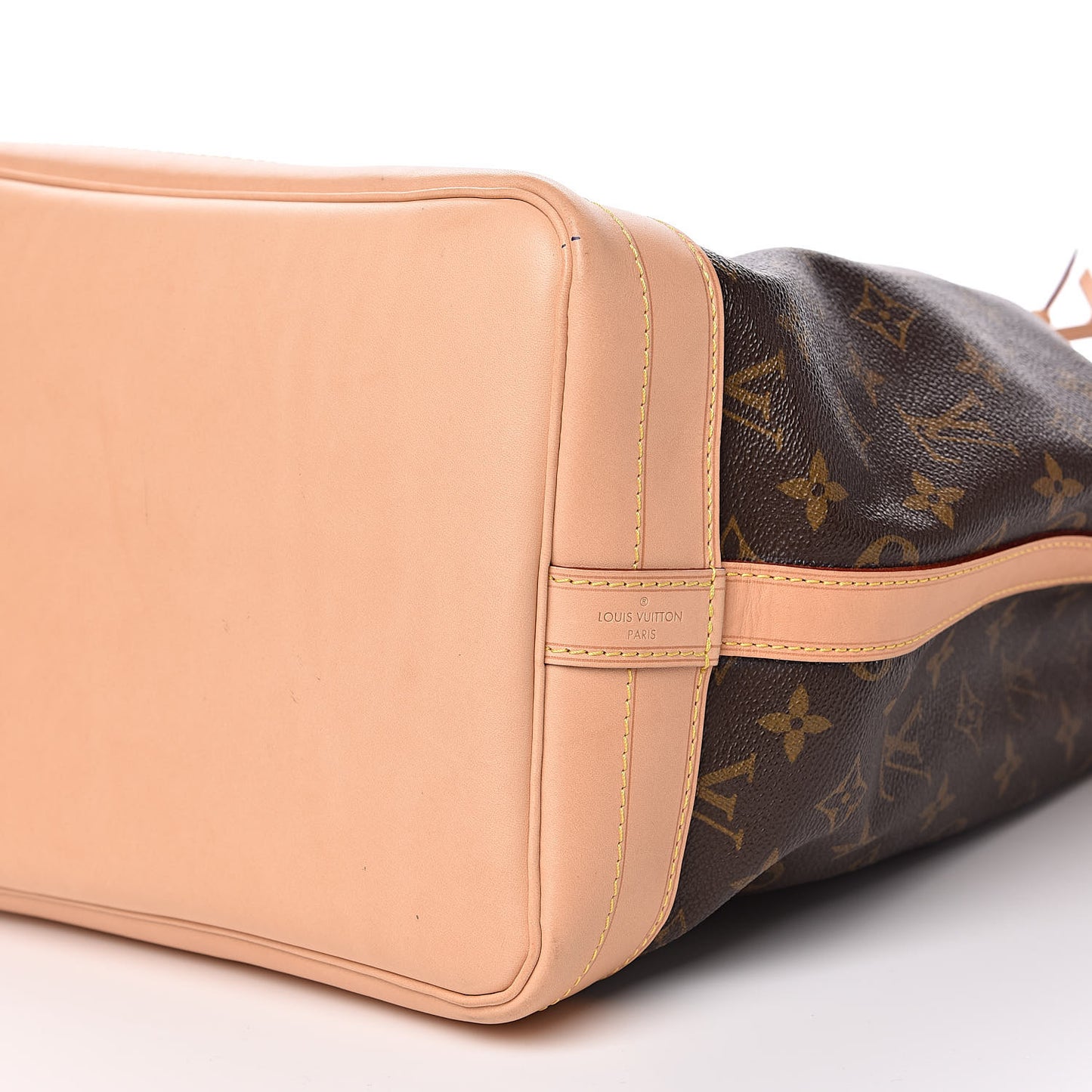 Monogram Noe