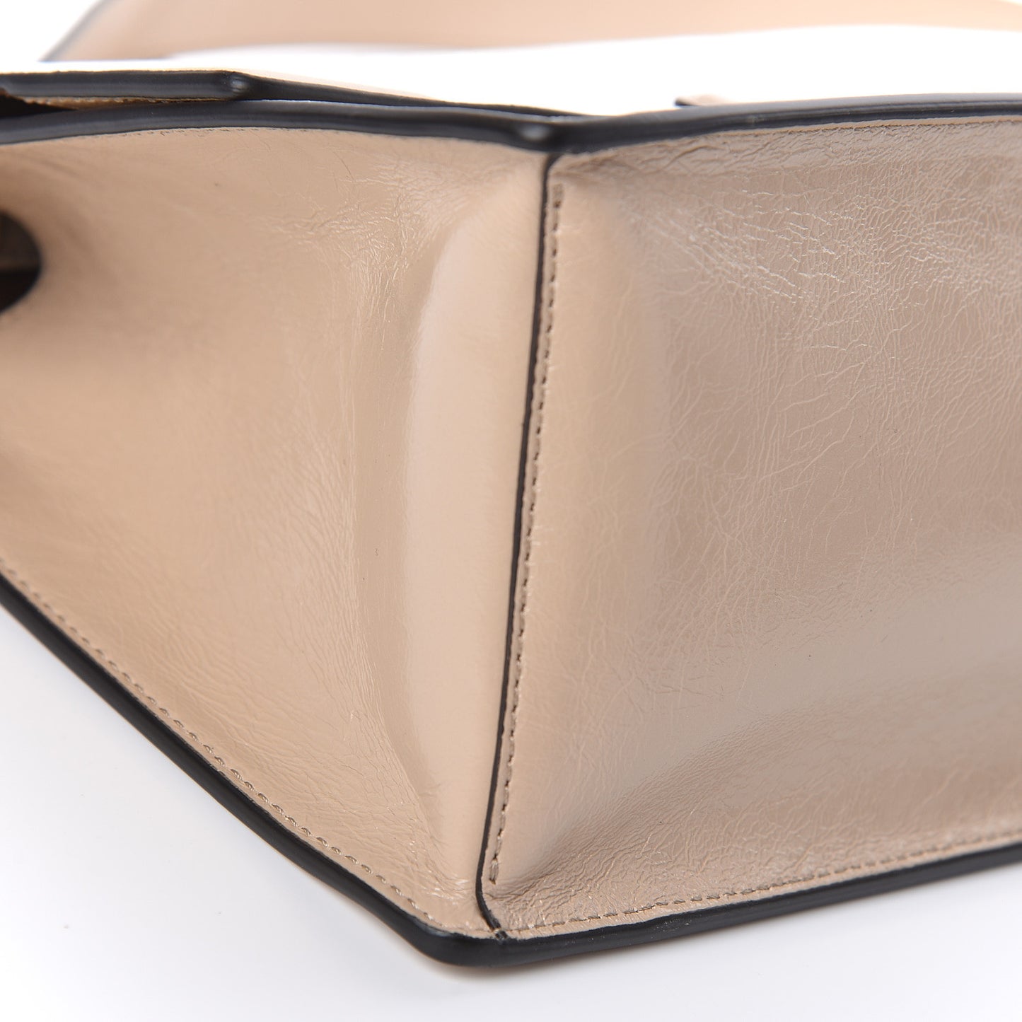 Agnello Old Shine F is Fendi Kan U Shoulder Bag Amido