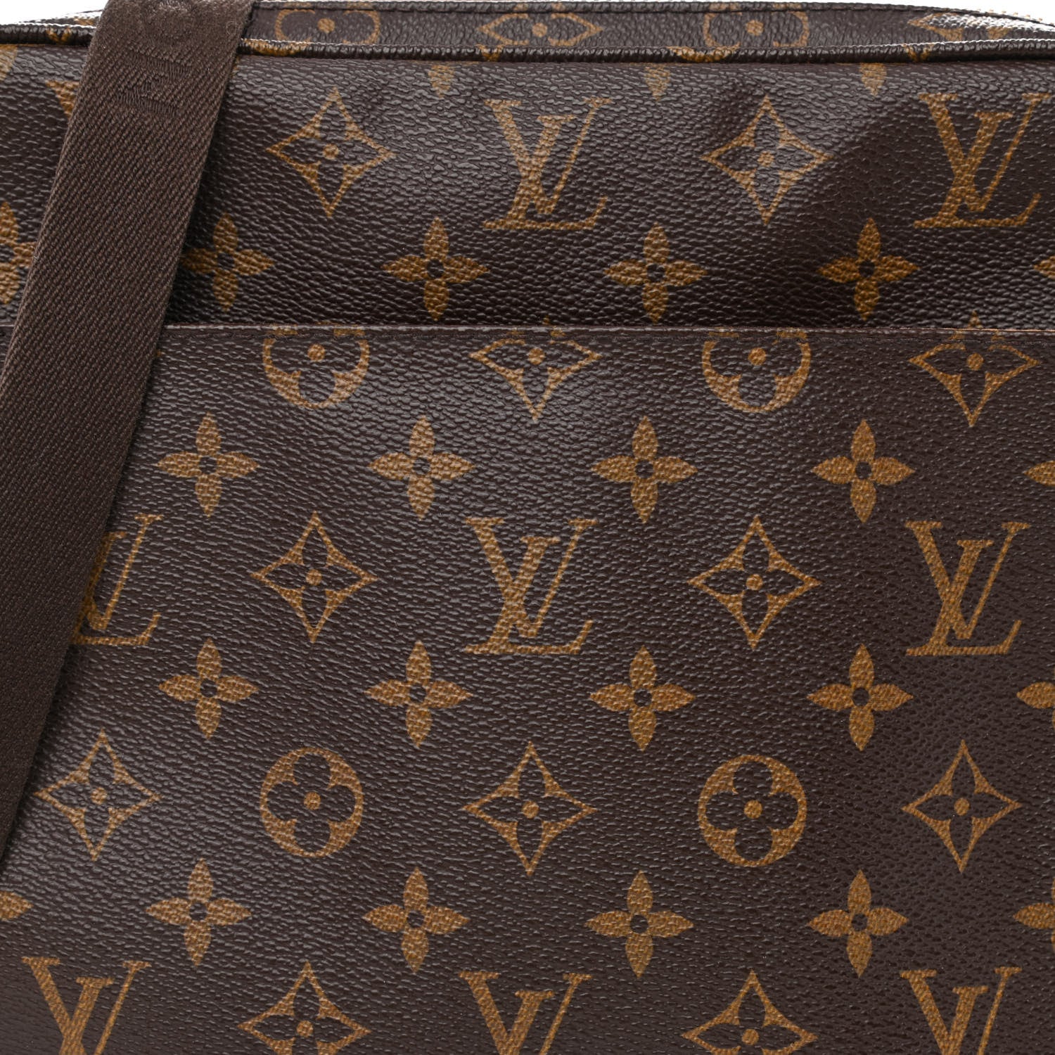 Louis Vuitton Monogram Trotteur Beaubourg 10 of 12