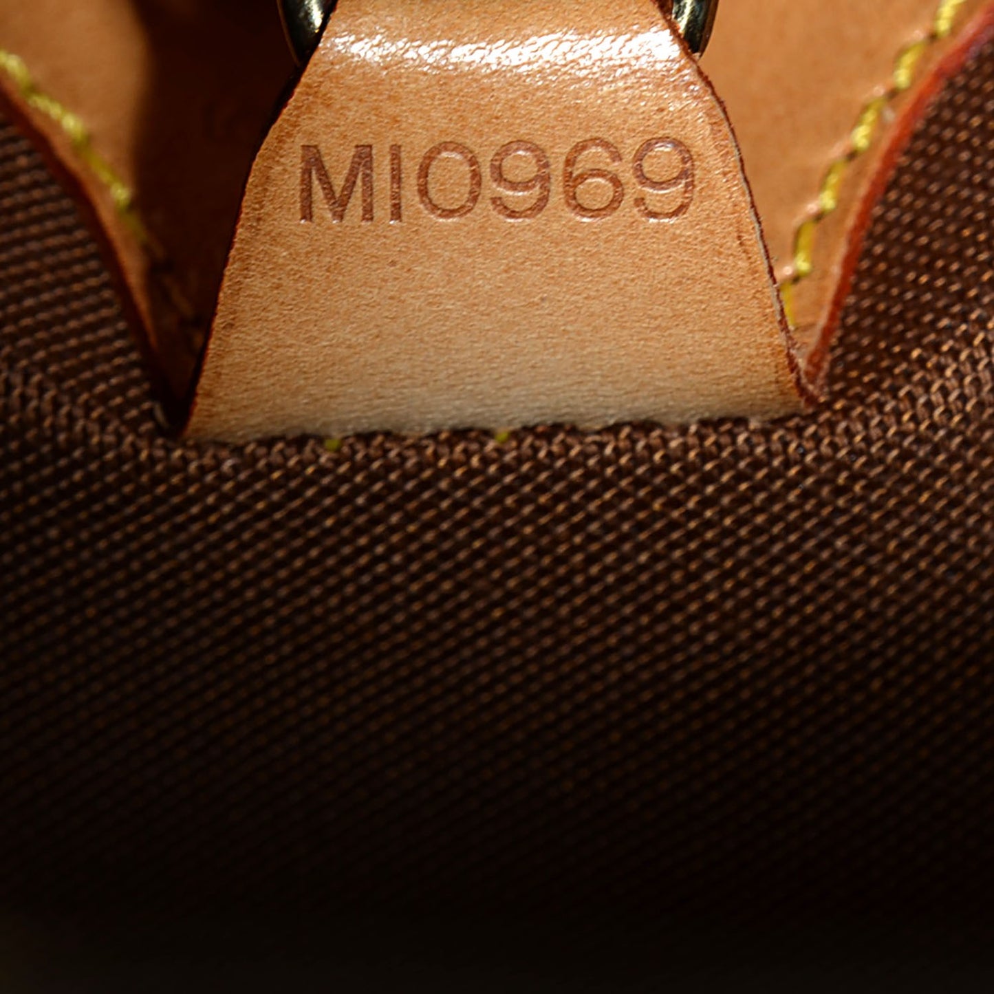 Monogram Ellipse MM
