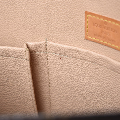 Louis Vuitton Monogram Sac Plat 11 of 15