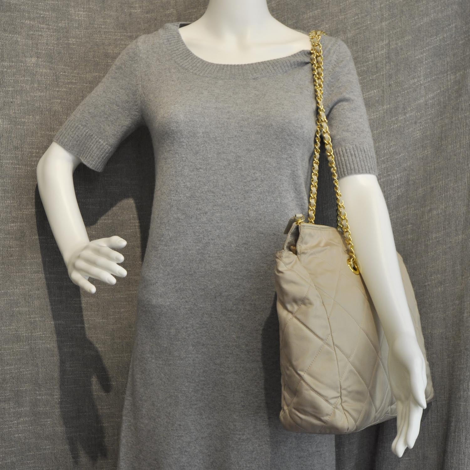Prada Tessuto Nylon Quilted Shoulder Bag Lino 2 of 2