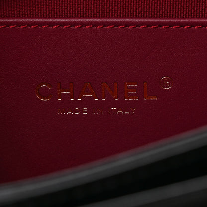 Chanel Shiny Calfskin Quilted Suede Goatskin Messenger Black 6 of 10