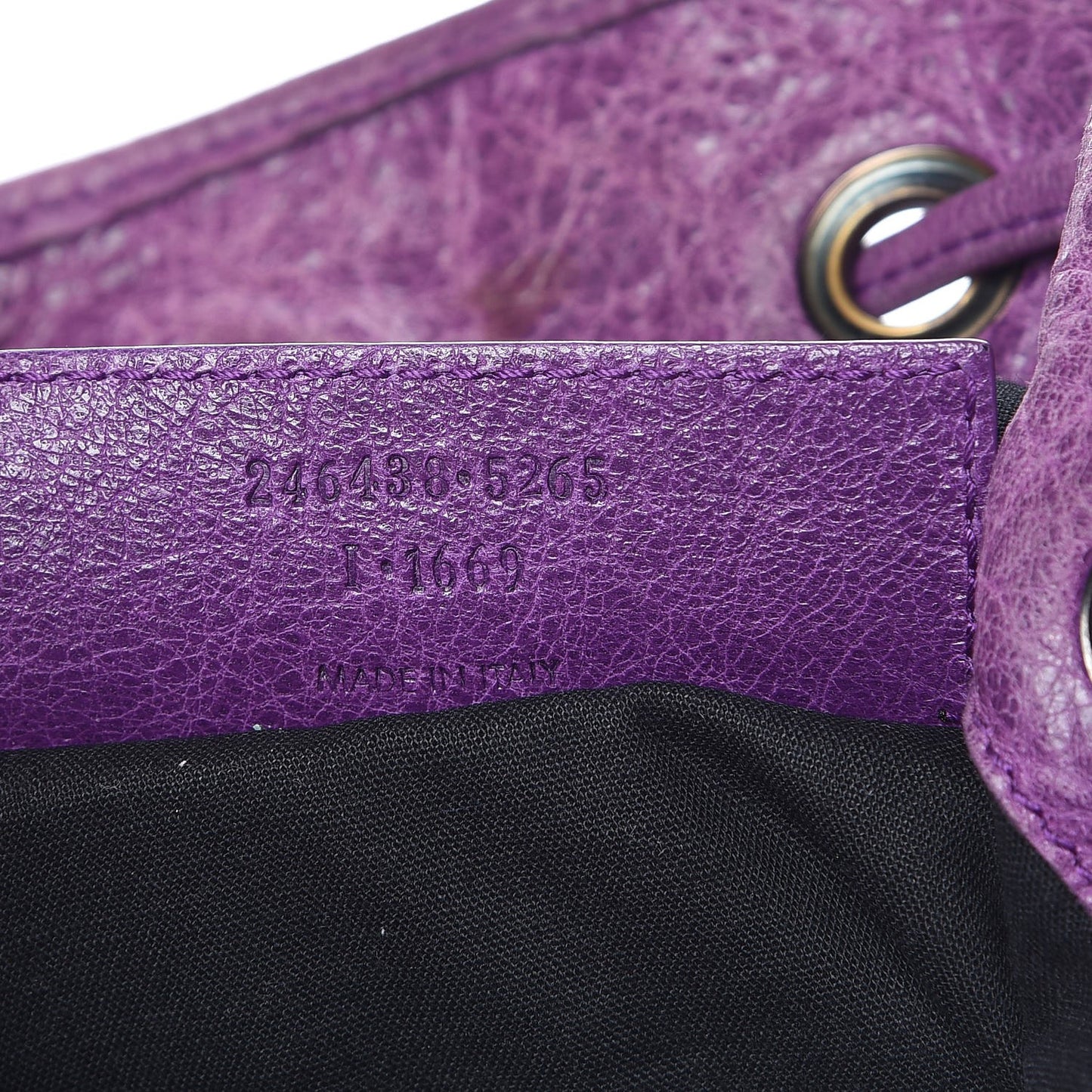 Agneau Classic Hardware Mini Pompon Ultraviolet