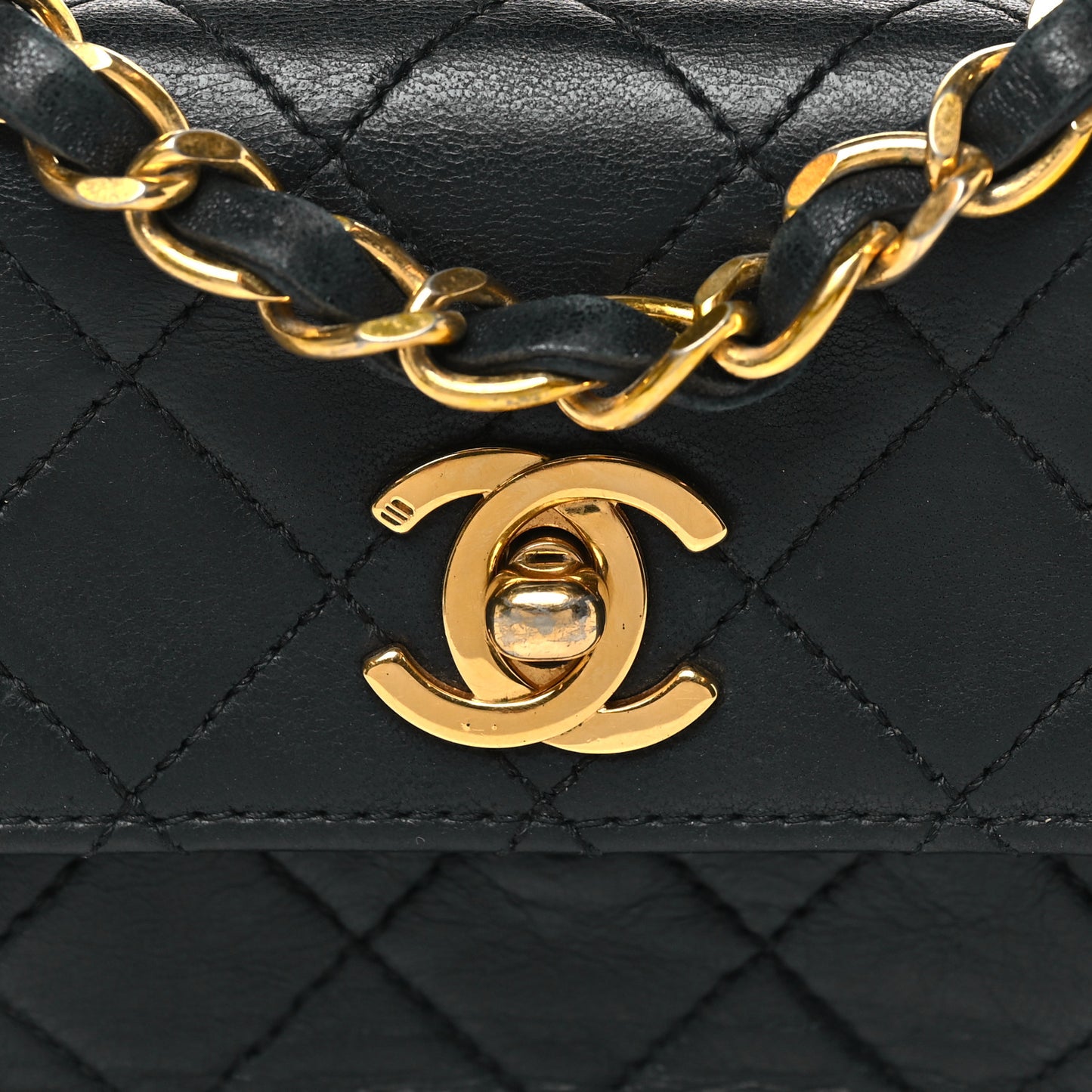Lambskin Quilted Micro Mini Flap Bag Black