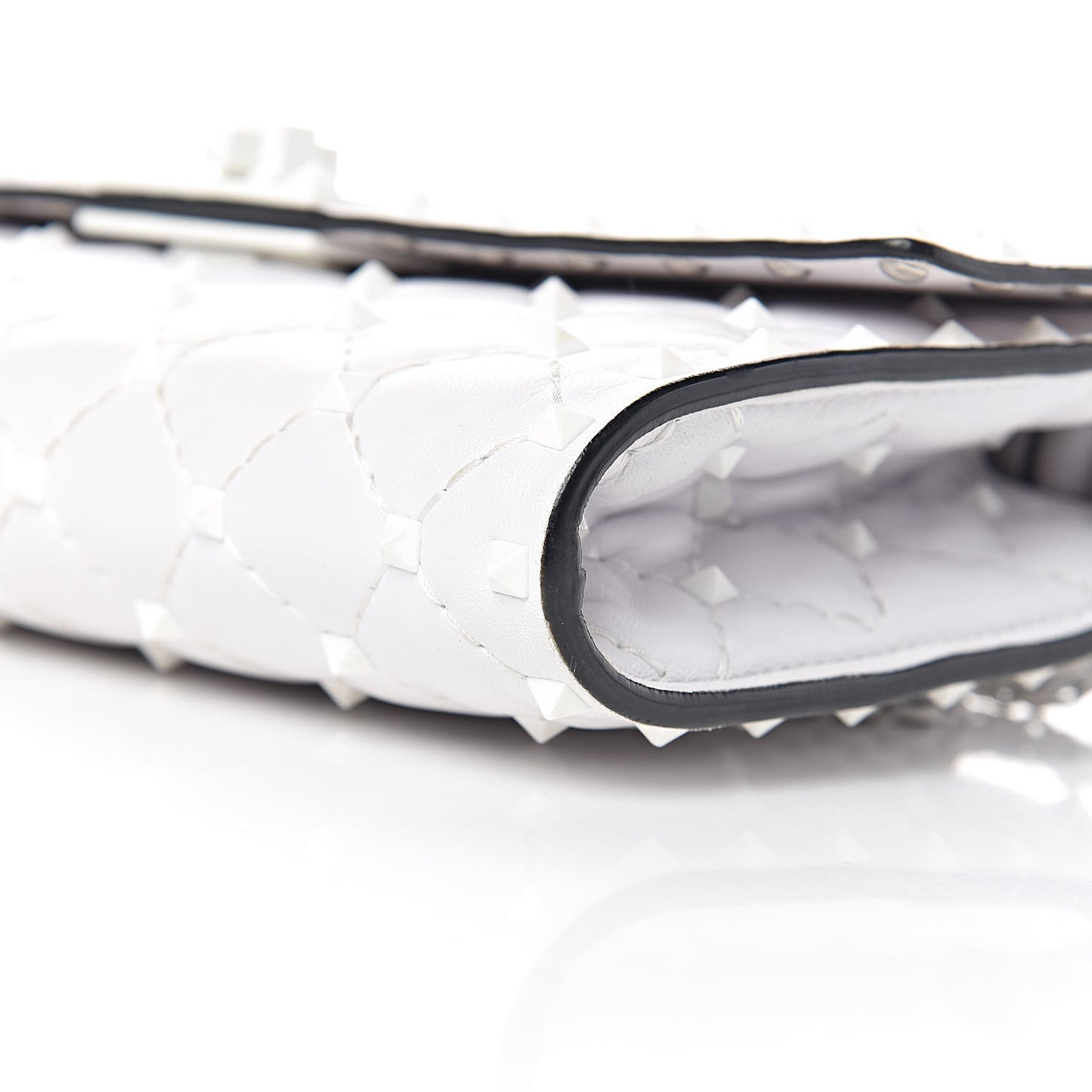 Lambskin Free Rockstud Spike Wallet on Chain Optic White