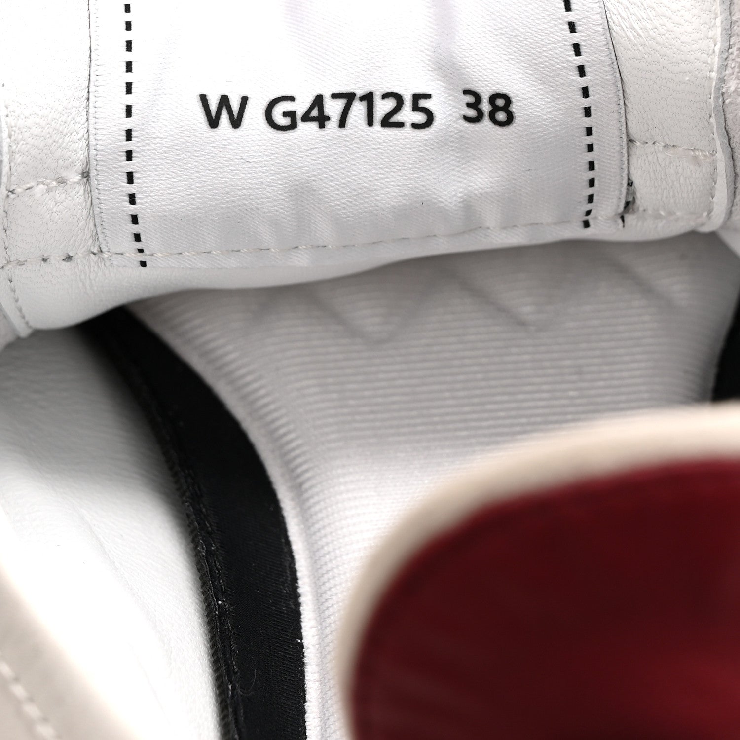 Chanel Calfskin Embossed Suede Sneakers 38 White Black 10 of 10