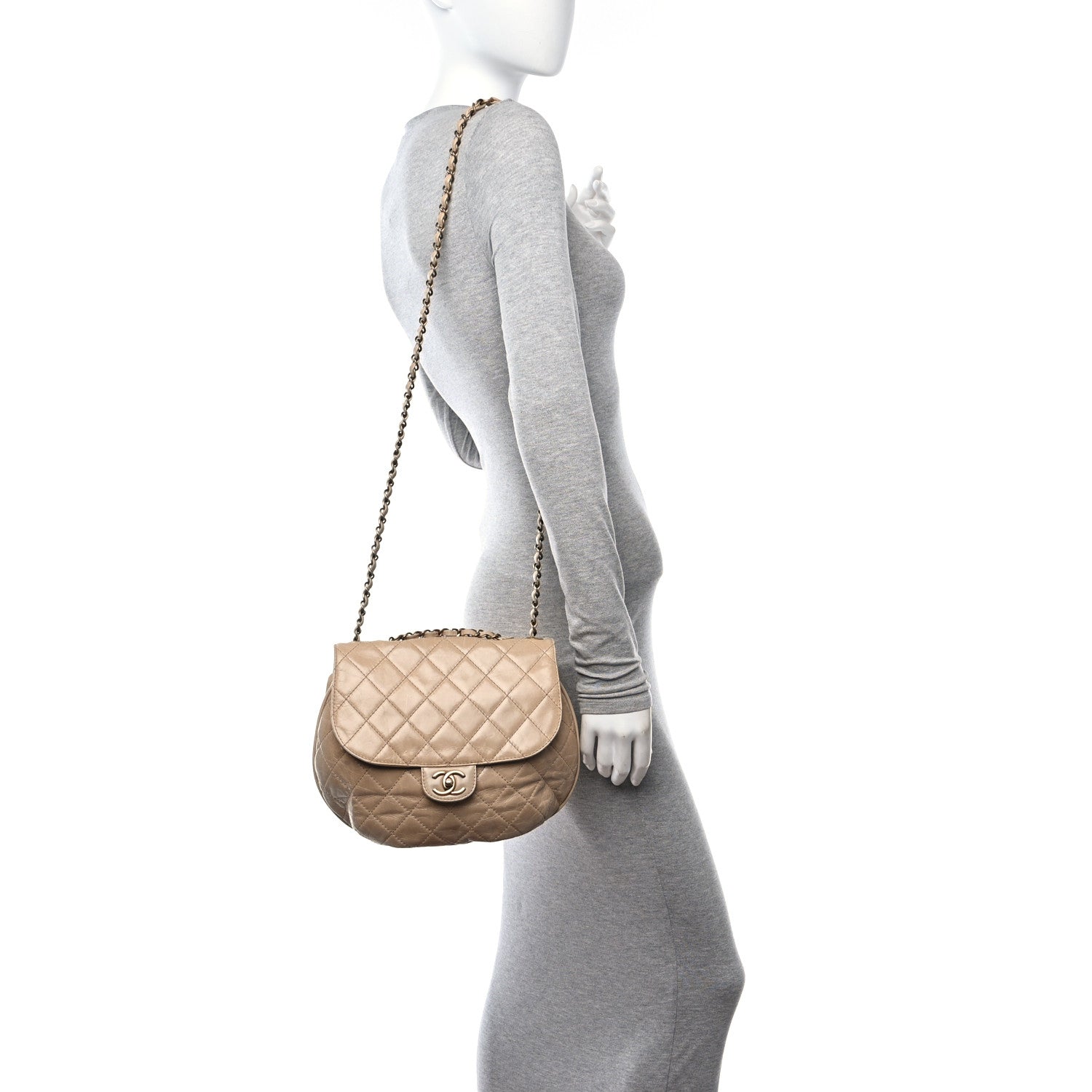 Chanel Glazed Calfskin Quilted Medium Bubble CC Flap Beige 2 of 11