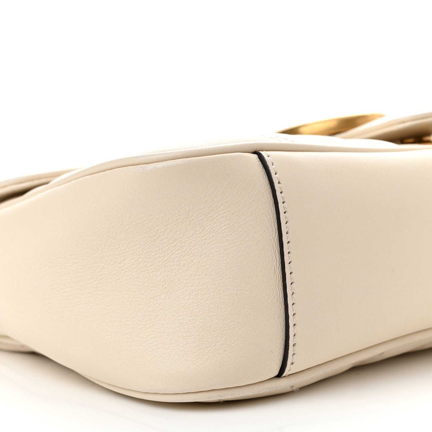 Calfskin Matelasse Small GG Marmont Shoulder Bag White