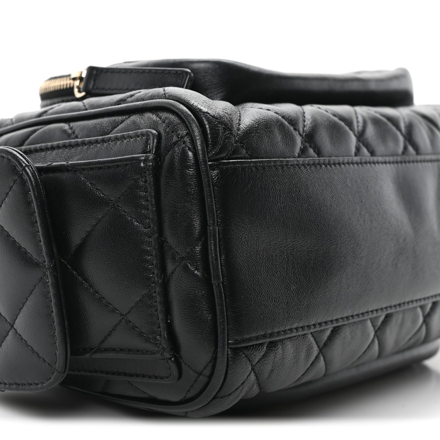 Shiny Crumpled Lambskin Quilted Medium Preppy Pocket Camera Case Black