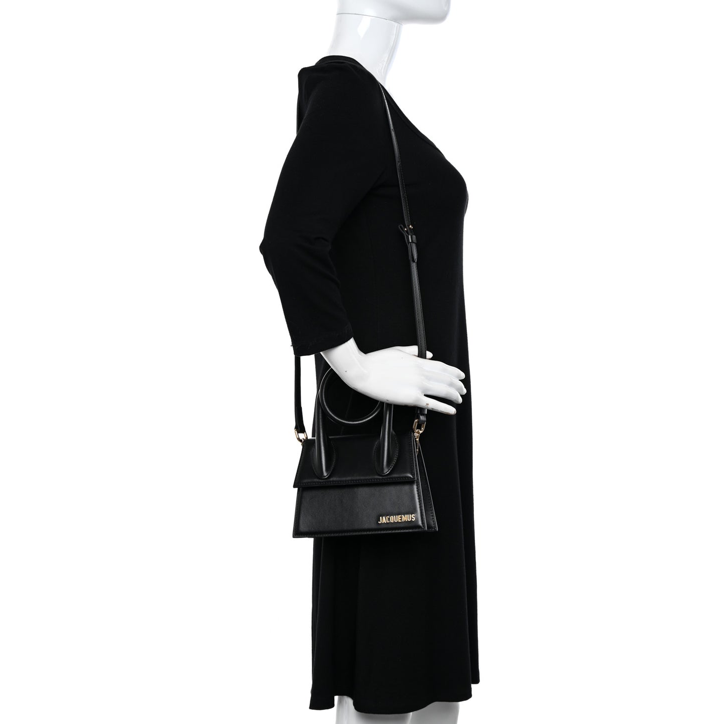 Smooth Calfskin Le Chiquito Noeud Black